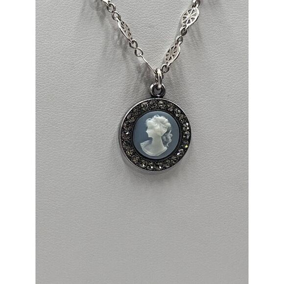 Catherine Popesco France Elegant Cameo Rhinestone Crystal Halo‎ Circle Necklace - Picture 4 of 16